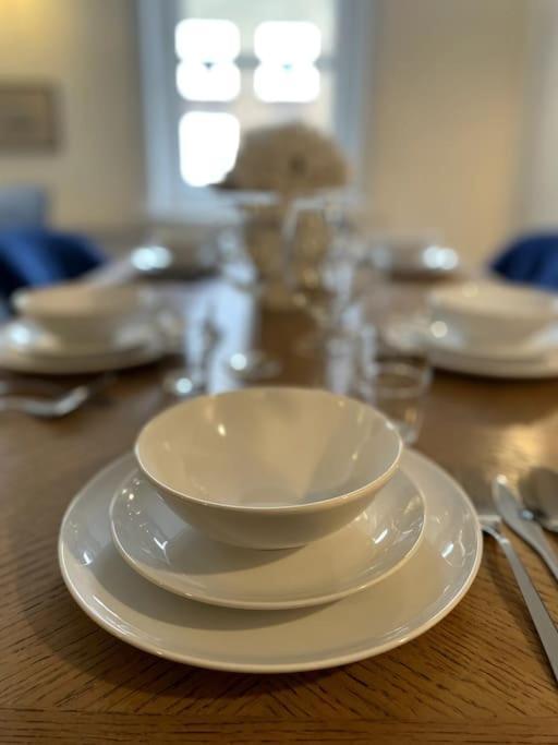 Old School Grandma London Experience ! Apartment Luaran gambar